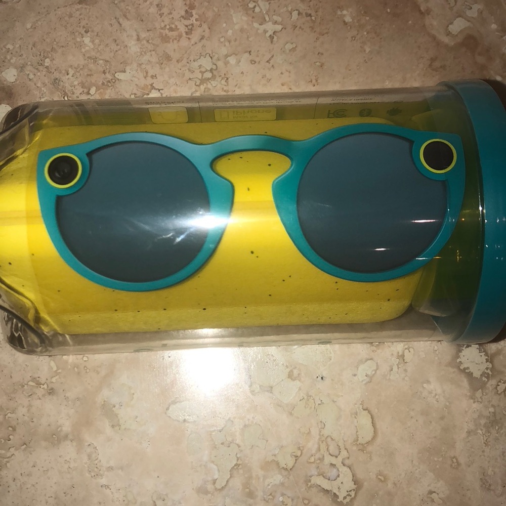 Snapchat spectacles